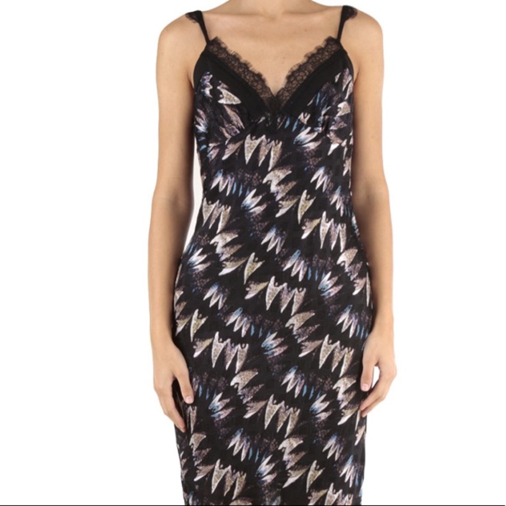 DVF Margarit Dress Army of Hearts Wild Rose/Black Print Silk Dress (Look 7) - Picture 3 of 16